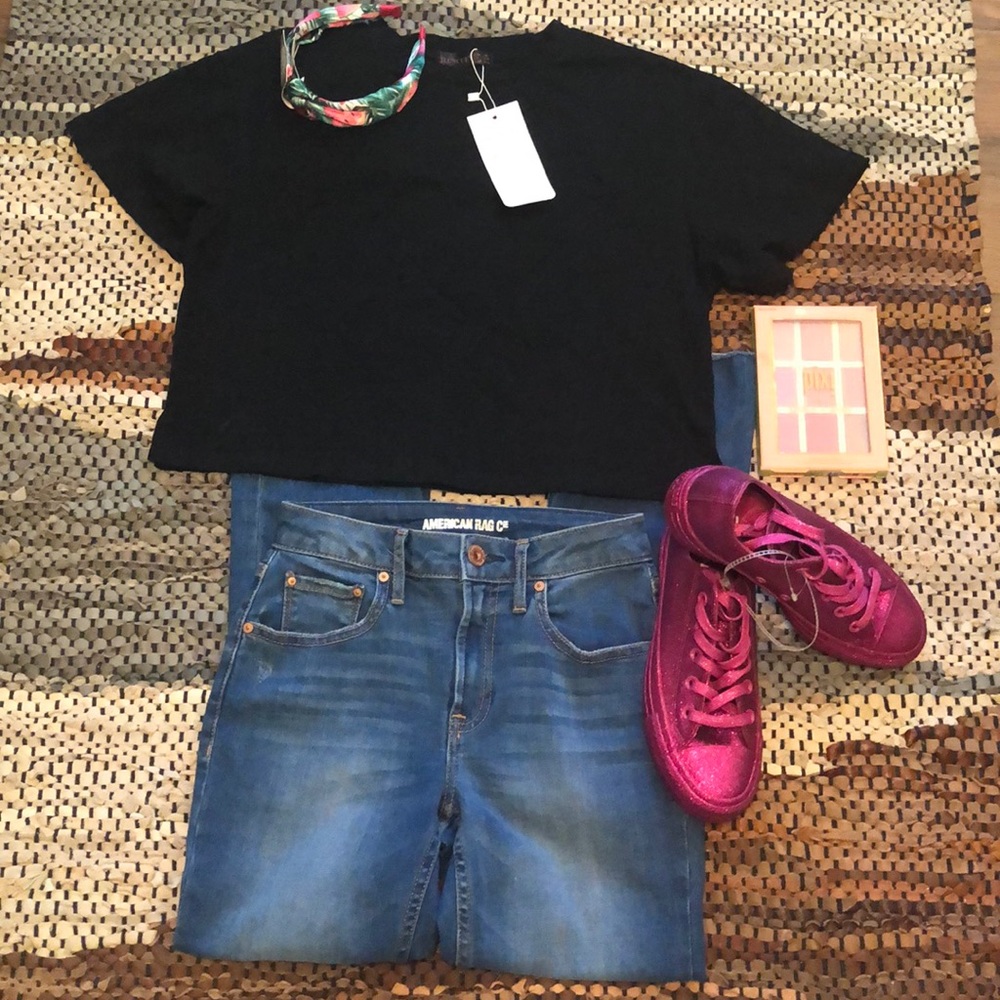 ✨Last 1!✨NWT Converse fuschia glitter M 4/ W 6 - Picture 2 of 10